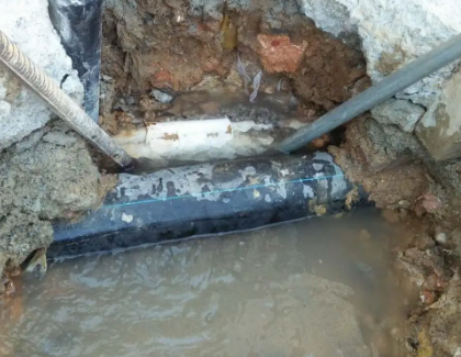 蒙自测漏水之水管漏水